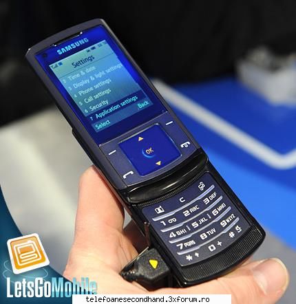 in st. foarte buna sau chiar nou ofer 170 euro sau ofer la schimb samsung g800 impecabil cumpar